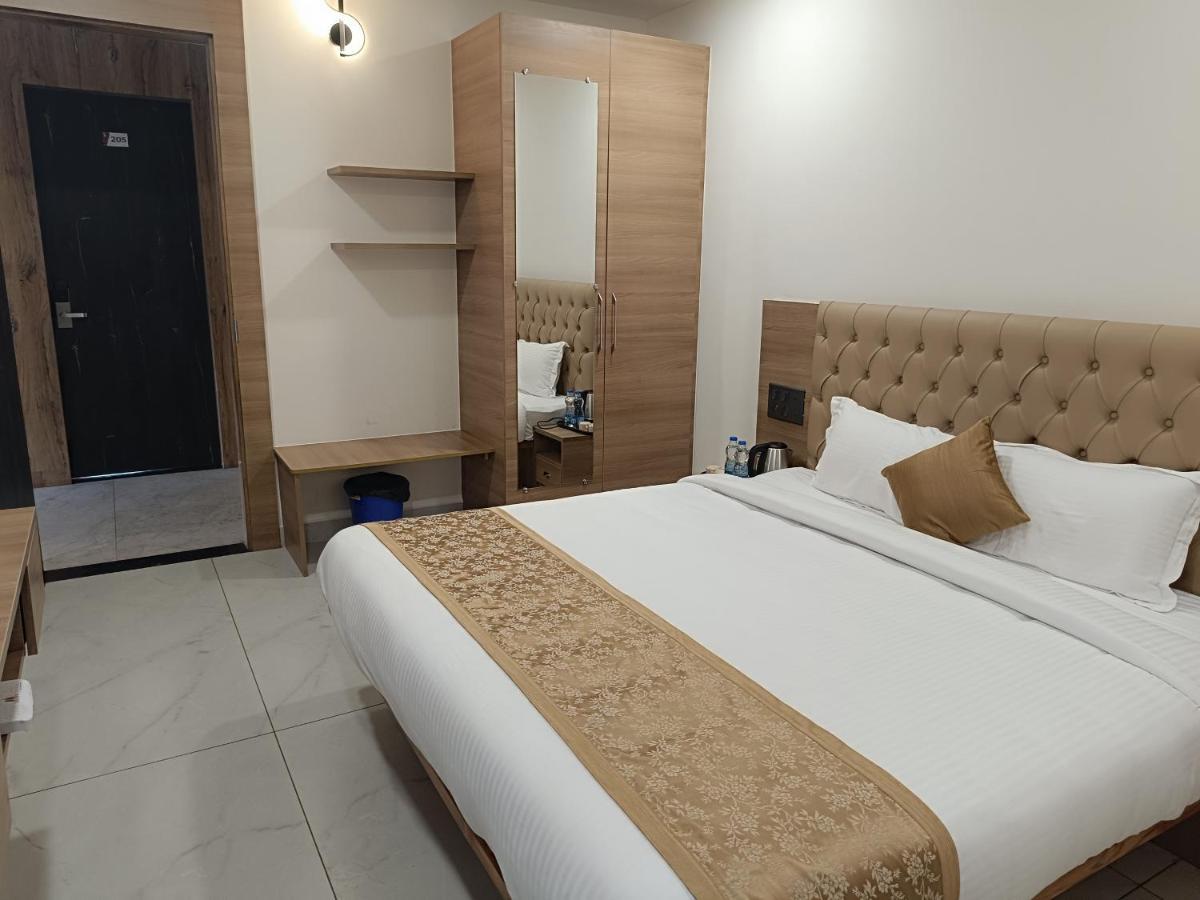 Shrreyas Inn Boarding & Lodging Kundapur Exteriér fotografie